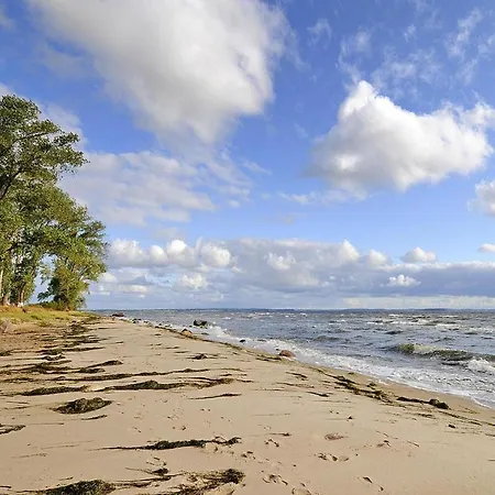 Gutshaus In Garz Dom wakacyjny *